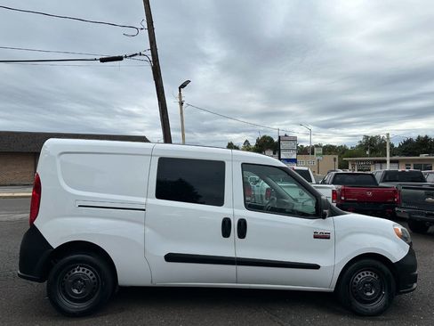 Used 2017 RAM ProMaster City Tradesman w/ Rear Back-up Camera Group image 7
