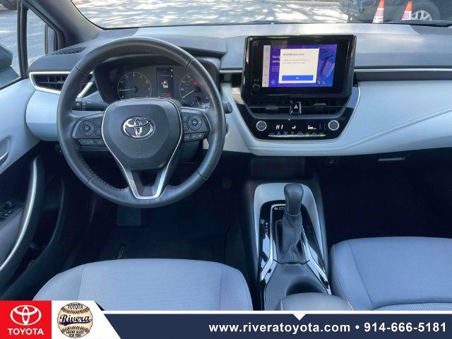 Used 2023 Toyota Corolla SE w/ Carpet Mat Package (TMS) FWD image 14