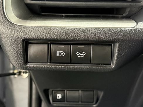 Used 2023 Toyota Prius LE FWD image 21