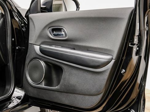 Used 2022 Honda HR-V EX image 36