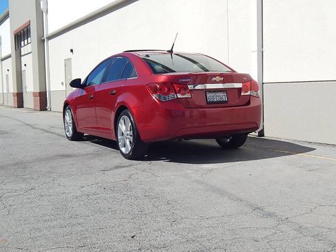 Used 2012 Chevrolet Cruze LTZ FWD image 5