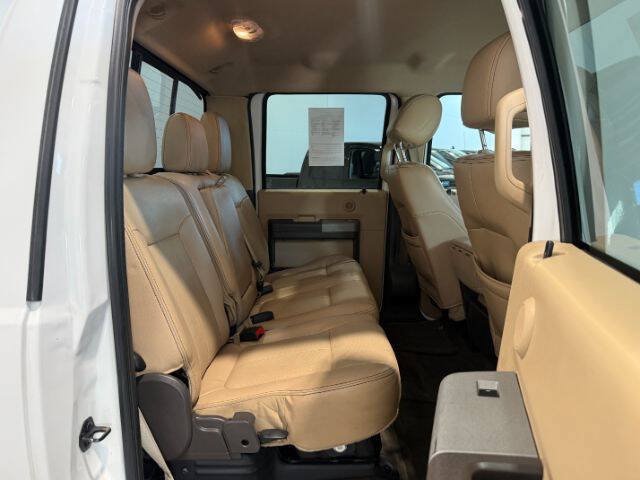 Used 2015 Ford F350 Lariat w/ Chrome Package AWD/4WD image 17