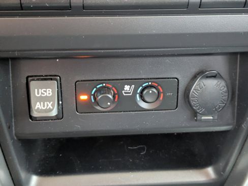 Used 2016 Toyota 4Runner Limited image 24