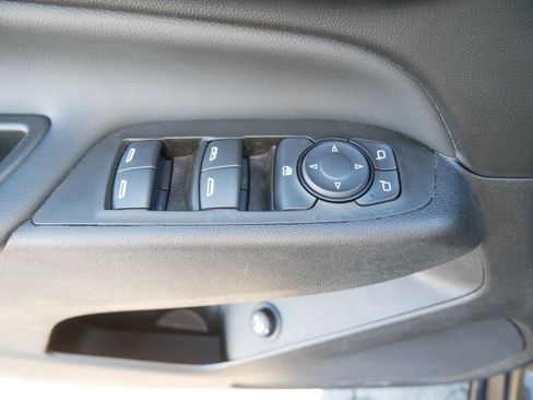 Used 2024 Chevrolet Equinox LT image 15