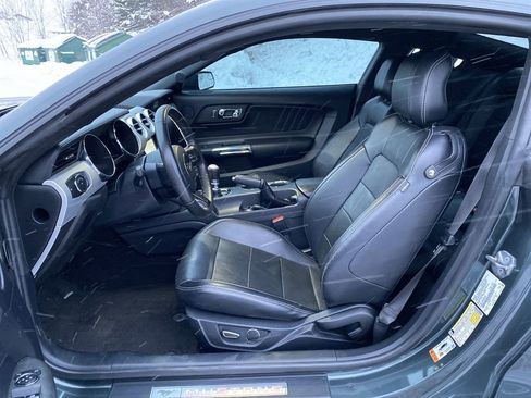 Used 2016 Ford Mustang GT Premium image 4