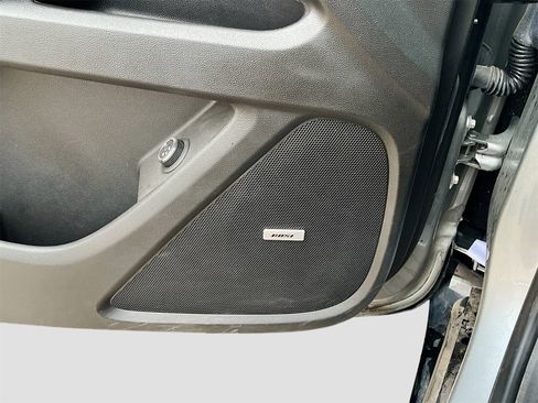 Used 2023 Chevrolet Traverse Premier w/ Redline Edition image 19