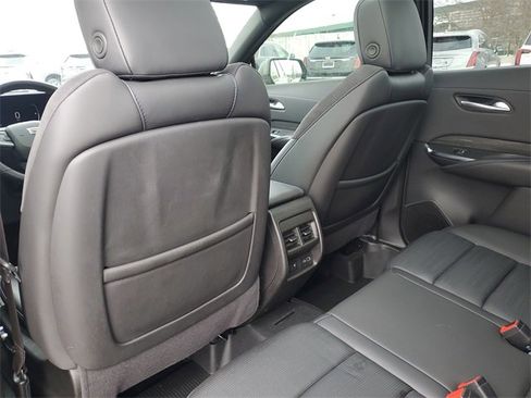 Certified 2024 Cadillac XT4 Sport image 28