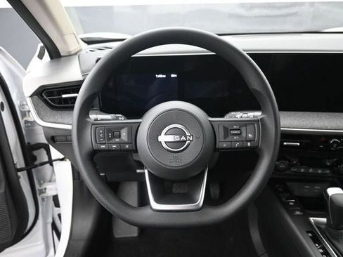 New 2026 Nissan Kicks SV w/ Cold Weather Package AWD/4WD image 18
