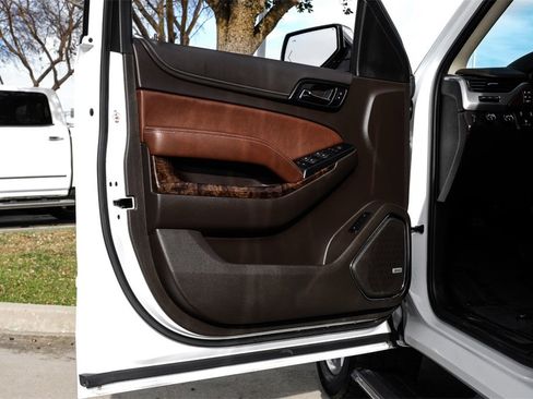 Used 2020 Chevrolet Suburban Premier w/ 6.2L Performance Package image 45