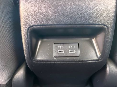 Used 2024 Toyota Corolla LE FWD image 27