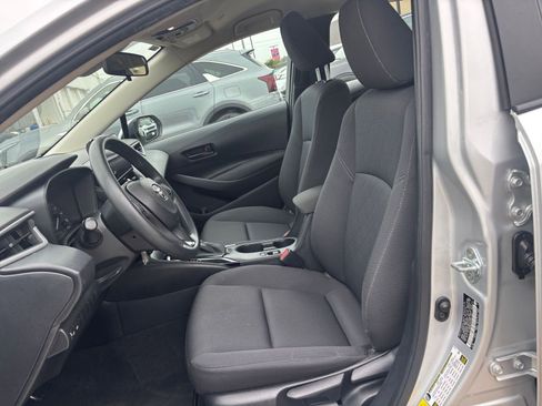 Used 2023 Toyota Corolla LE FWD image 24