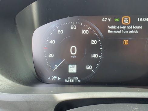 Used 2018 Volvo XC90 T6 Inscription w/ Convenience Package image 18