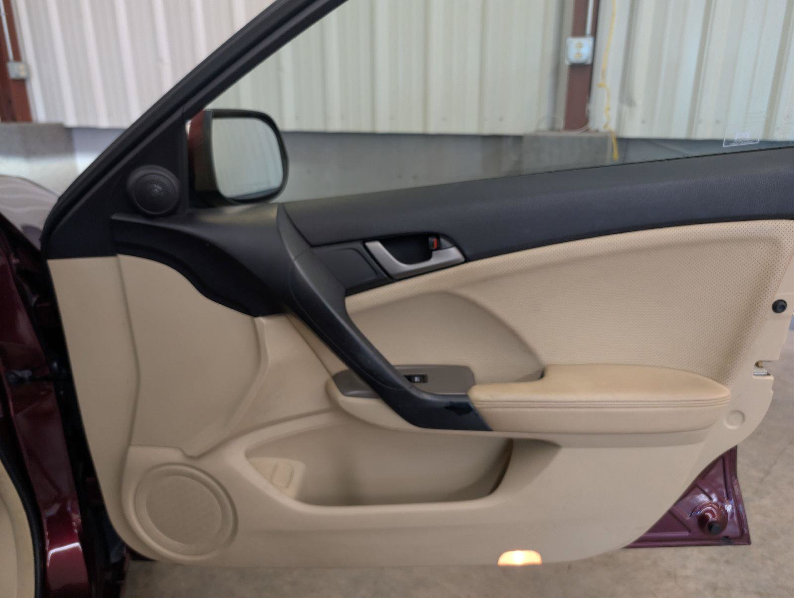 Used 2010 Acura TSX Sedan FWD image 28