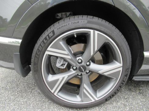 Used 2025 Genesis GV80 2.5T Prestige AWD/4WD image 5