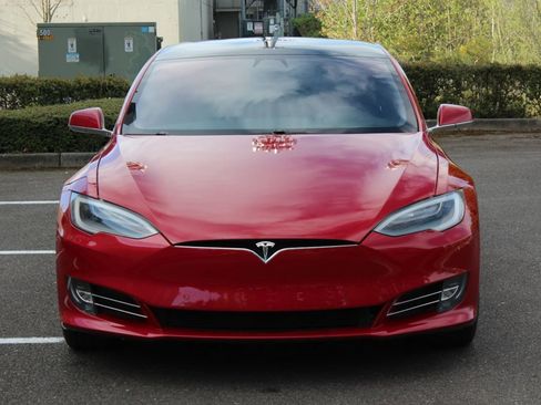 Used 2020 Tesla Model S Long Range Plus AWD/4WD image 2