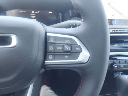 New 2026 Jeep Compass Trailhawk AWD/4WD image 13