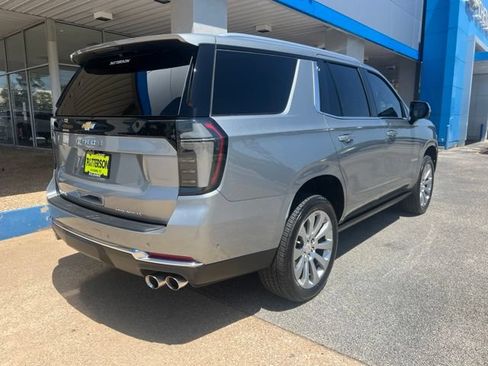 Used 2025 Chevrolet Tahoe Premier RWD image 12