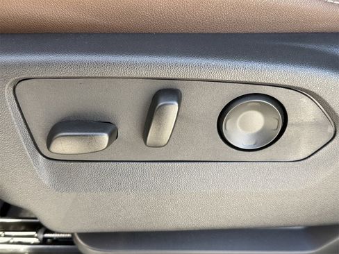 New 2026 Chevrolet Suburban High Country image 24