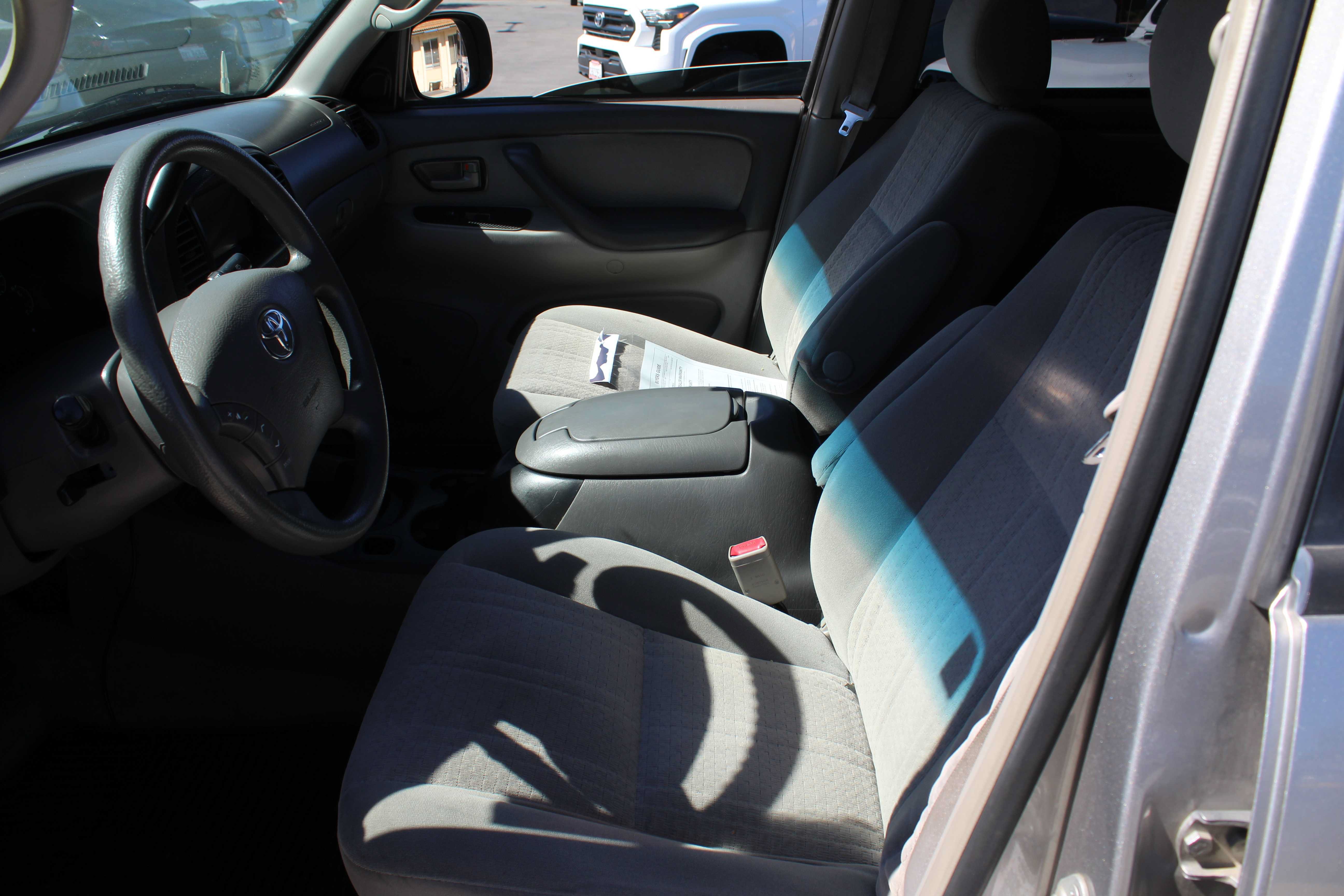 Used 2005 Toyota Tundra SR5 w/ TRD Off-Road Pkg RWD image 16