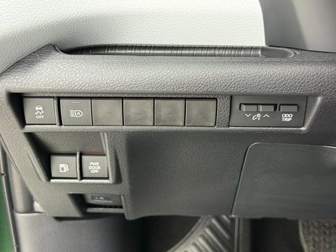 New 2026 Toyota Sienna XLE image 10