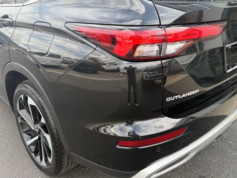 Used 2024 Mitsubishi Outlander SE AWD/4WD image 14