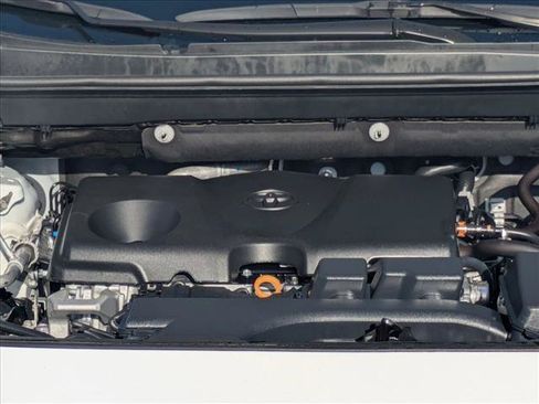 Used 2024 Toyota RAV4 XLE w/ Convenience Package FWD image 23