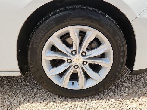 Used 2023 Chevrolet Malibu LT FWD image 7