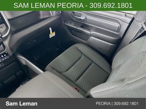 New 2026 RAM 1500 Express AWD/4WD image 21