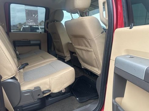 Used 2016 Ford F250 XLT w/ XLT Value Package AWD/4WD image 9