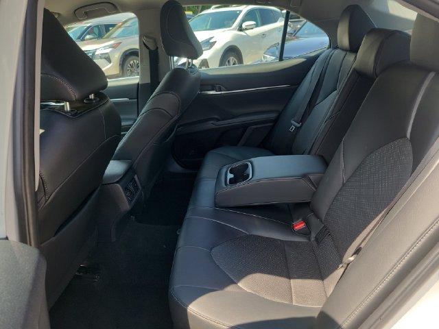Used 2024 Toyota Camry XSE FWD image 12