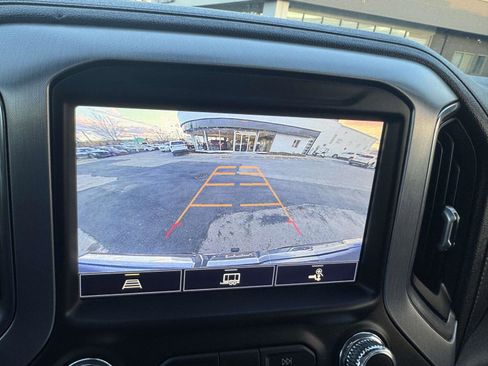 Used 2021 GMC Sierra 1500 SLT w/ SLT Premium Plus Package image 33