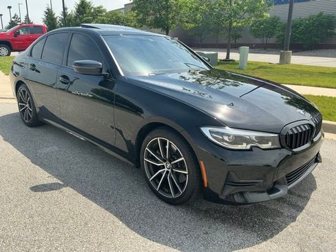 Used 2021 BMW 330i Sedan w/ Convenience Package RWD image 2