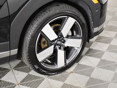 Used 2024 Hyundai Santa Fe Limited image 44