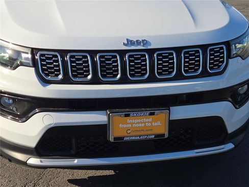 Certified 2025 Jeep Compass Limited AWD/4WD image 7
