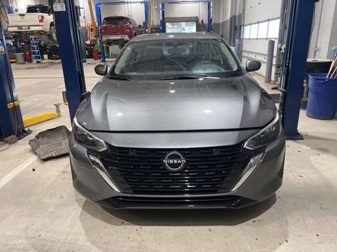 Certified 2025 Nissan Sentra SV w/ Trunk Package image 2