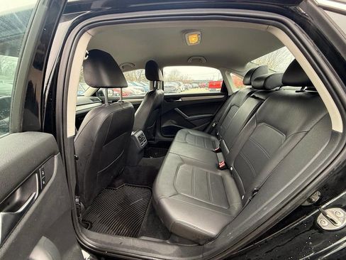 Used 2014 Volkswagen Passat 2.5 SE image 14