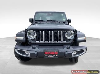 New 2026 Jeep Wrangler Unlimited Sahara AWD/4WD video 2