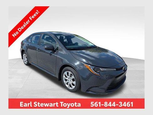 Certified 2026 Toyota Corolla LE image 1