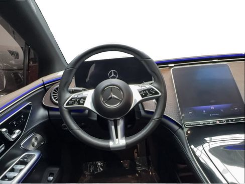 Used 2023 Mercedes-Benz EQE 350+ 4MATIC Sedan image 32