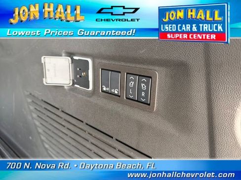 Used 2025 GMC Yukon XL Elevation w/ LPO, Floor Liner Package AWD/4WD image 14