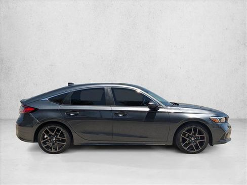 Used 2024 Honda Civic Sport Touring image 4