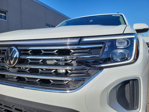 New 2026 Volkswagen Atlas SE AWD/4WD image 26