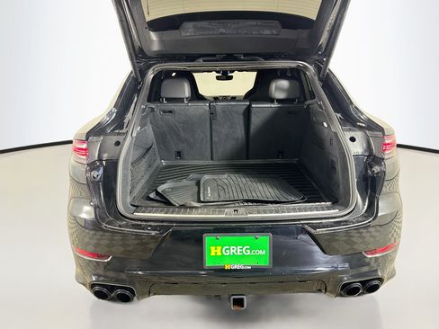 Used 2023 Porsche Cayenne Turbo AWD/4WD image 34