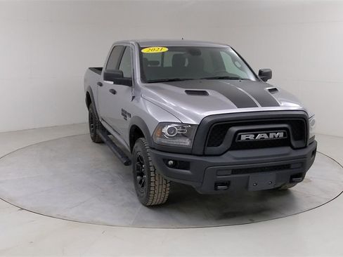Used 2021 RAM 1500 Classic Warlock image 9