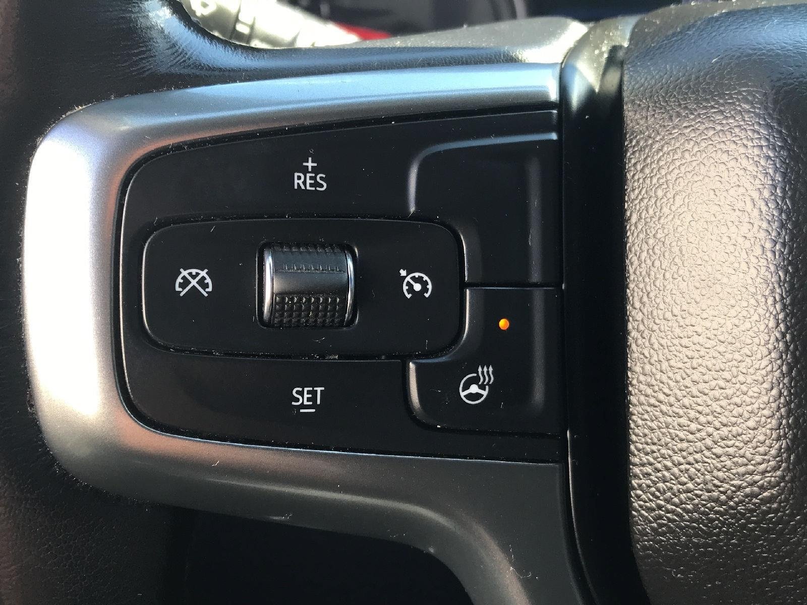 Used 2020 Chevrolet Silverado 1500 RST AWD/4WD image 31