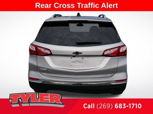 Used 2021 Chevrolet Equinox LT FWD image 7