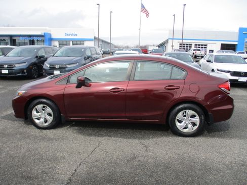 Used 2015 Honda Civic LX image 8