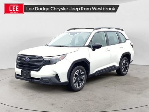 Used 2025 Subaru Forester AWD/4WD image 1