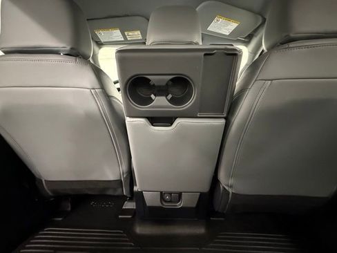 New 2026 Ford F250 XL w/ XL Chrome Package image 17