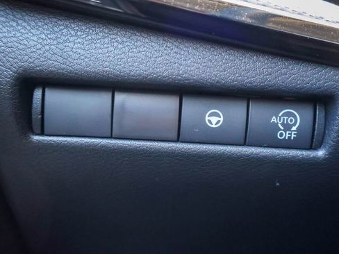 New 2026 Nissan Kicks SR image 15